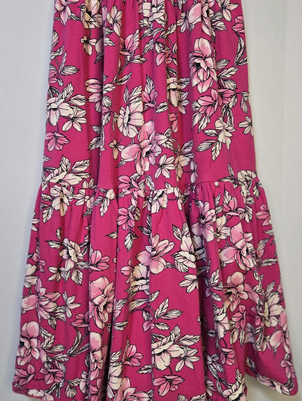 C WONDER (Christian Siriano) Hot Pink Floral Tiered Dress With Puff Sleeves NWOT - Picture 4 of 9